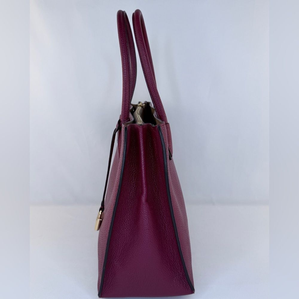 Michael Kors Mercer large pebbled leather tote bag in burgundy Wallet Set - Picture 5 of 16